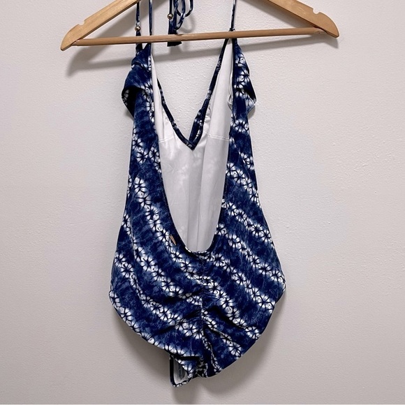 NWOT Victoria Secret Flounce Ruffle Deep Plunge Cheeky Tie Dye One Piece Suit M - Picture 5 of 14